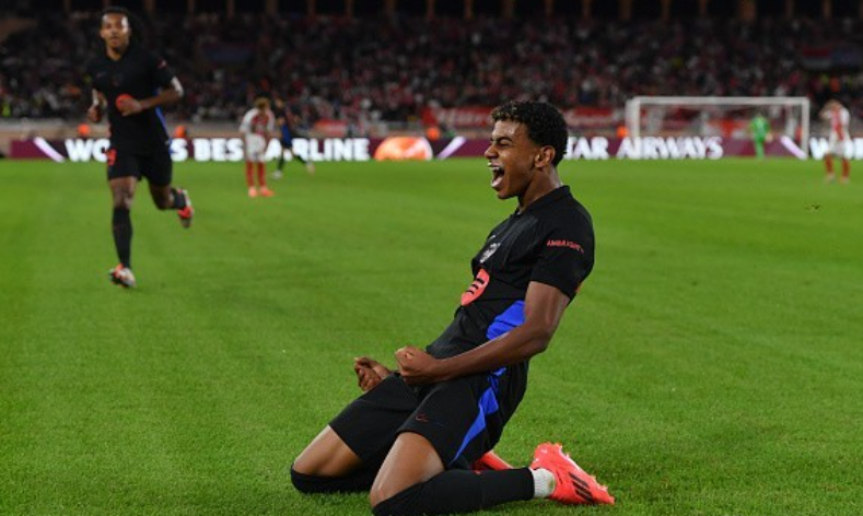 俱乐部和球 俱乐部和球